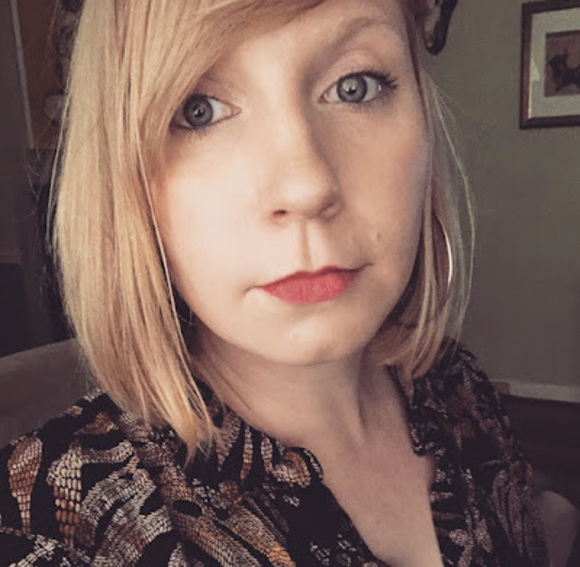 Meet your Posher, Heather - Picture 1 of 1